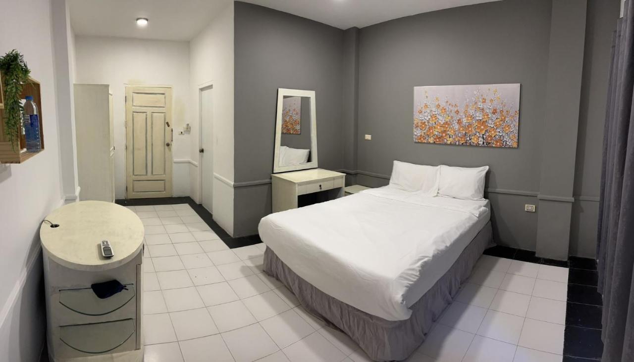 Center Hotel หาดเฉวง ภายนอก รูปภาพ